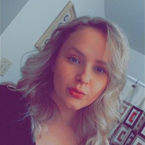 Meet your Posher, Karly